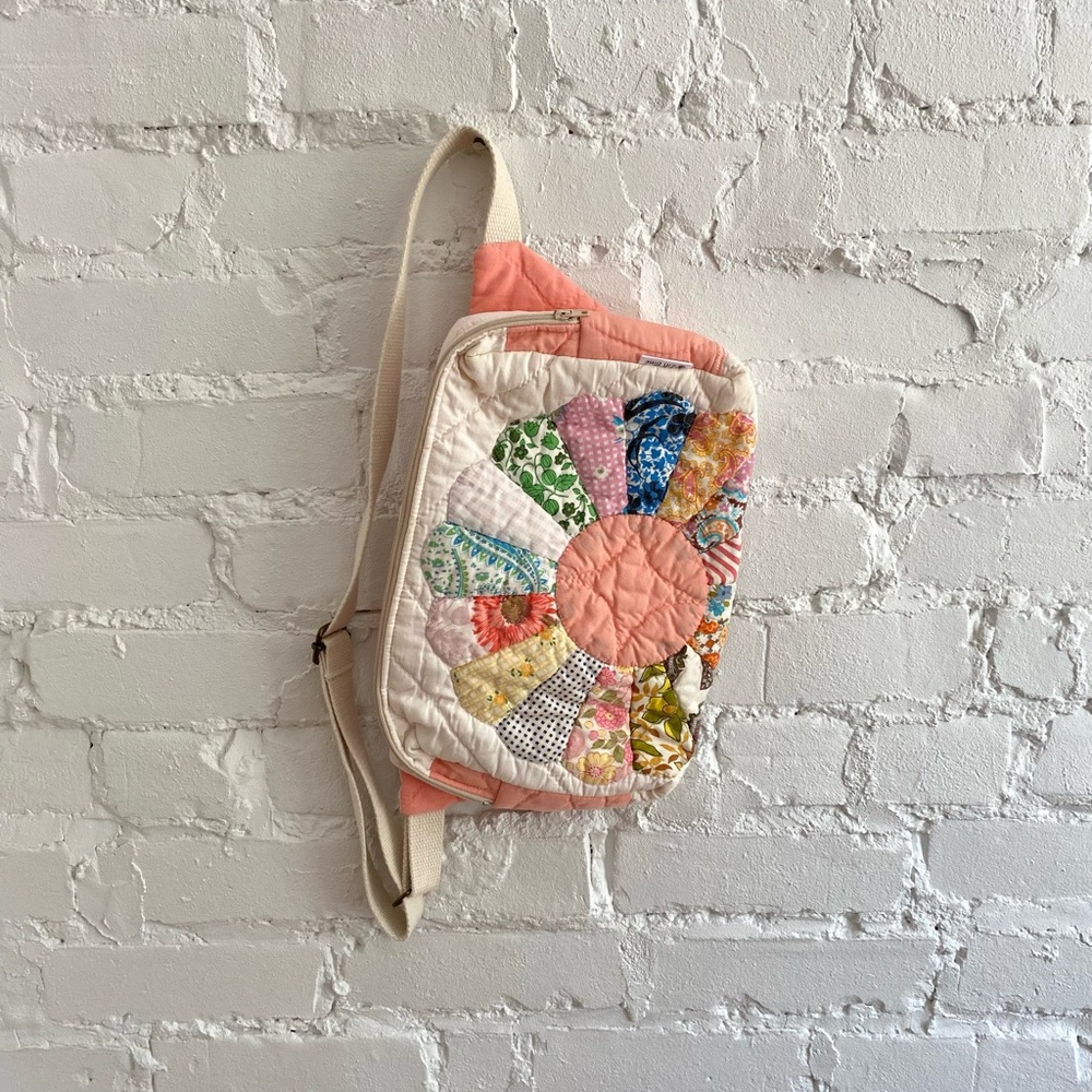 Quilted bag made in Quebec